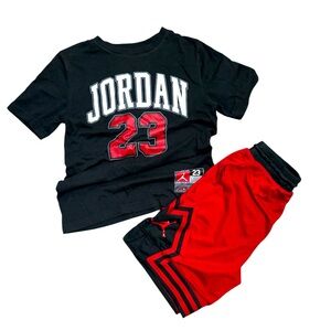 Jordan set basketball shorts and shirt